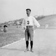 Imagen: El bueno de Andarín antes de la carrera. Wikimedia Commons